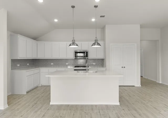 Photo 3 of Single family home for sale at 217 Van Horn Dr, Terrell, TX 75160 | MLS# 21328325 | Listing updated on 2026-10-01
