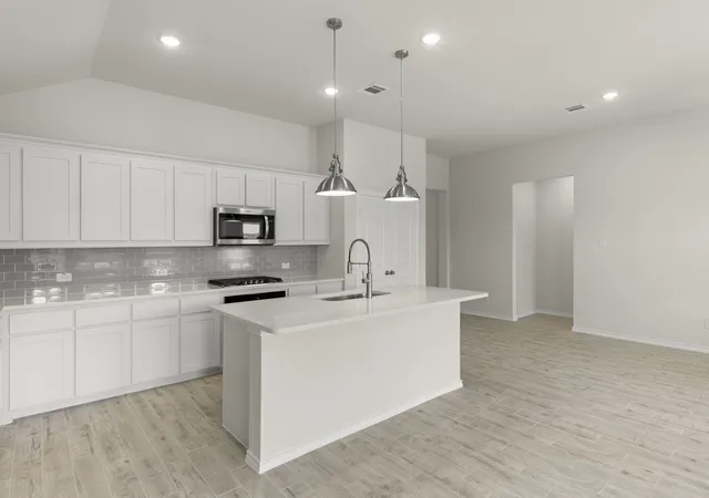 Photo 4 of Single family home for sale at 217 Van Horn Dr, Terrell, TX 75160 | MLS# 21328325 | Listing updated on 2026-10-01