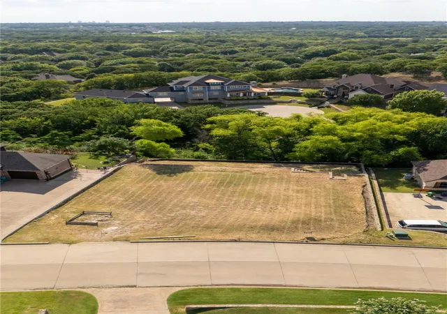 Photo 3 of Land for sale at 612 Rainbow Creek Ct, Arlington, TX 76012 | MLS# 21328237 | Listing updated on 2026-08-22