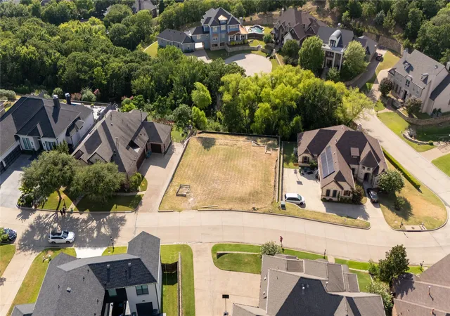 Photo 4 of Land for sale at 612 Rainbow Creek Ct, Arlington, TX 76012 | MLS# 21328237 | Listing updated on 2026-08-22