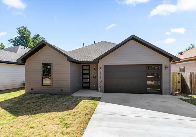 Homes for sale in Wichita Falls, TX | 1105 Monroe St, Wichita Falls, TX 76309 | MLS# 21328337