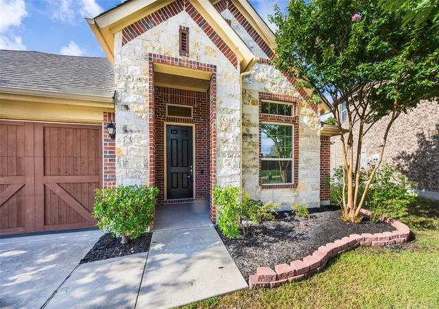 Homes for sale in Mc Kinney, TX | 5725 Demi Sec Dr, Mc Kinney, TX 75070 | MLS# 21328285