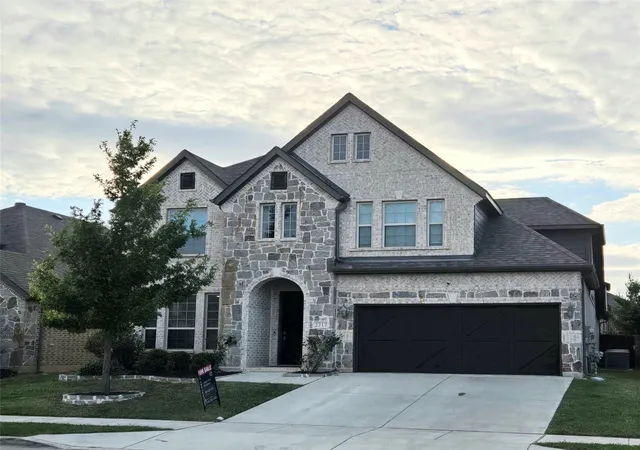 Single family home for sale at 2717 Calloway Crk, Fort Worth, TX 76118 | MLS# 21324417