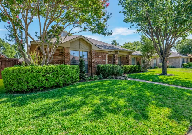 Photo 3 of Single family home for sale at 638 Duncan Dr, Coppell, TX 75019 | MLS# 21328354 | Listing updated on 2026-09-21
