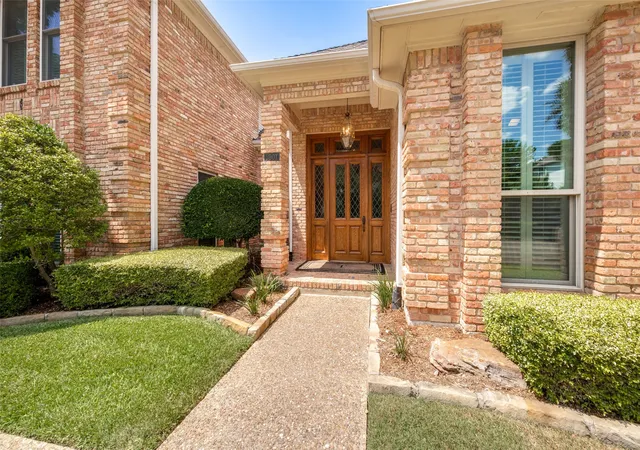 Photo 2 of Sale Pending at 5901 Flintshire Ln, Dallas, TX 75252 | MLS# 21328433 | Listing updated on 2026-08-22