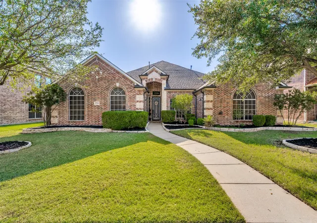 Homes for sale in Frisco, TX | 12384 Mill Run Dr, Frisco, TX 75035 | MLS# 21328198