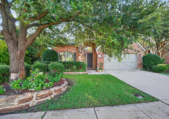 Photo 2 of Single family home for sale at 8021 Branch Hollow Trl, Fort Worth, TX 76123 | MLS# 21322240 | Listing updated on 2026-08-22