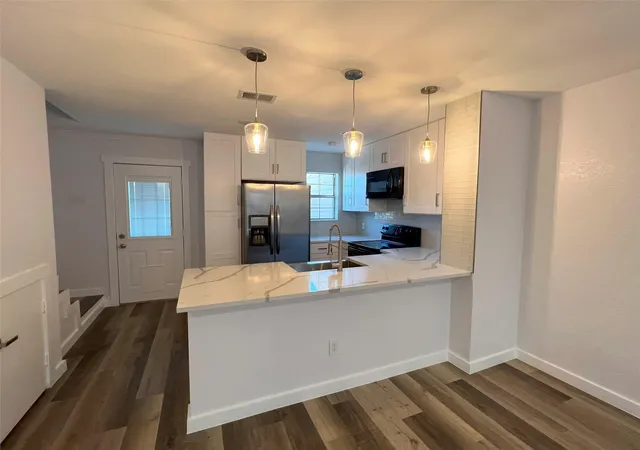 Homes for sale in Plano, TX | 2400 Jupiter Rd #6, Plano, TX 75074 | MLS# 21326837