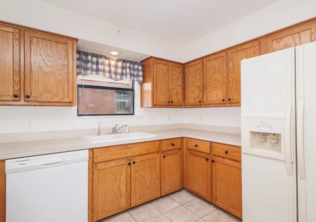 Photo 4 of Single family home for sale at 215 Wills Wy, Early, TX 76802 | MLS# 21328478 | Listing updated on 2026-10-07