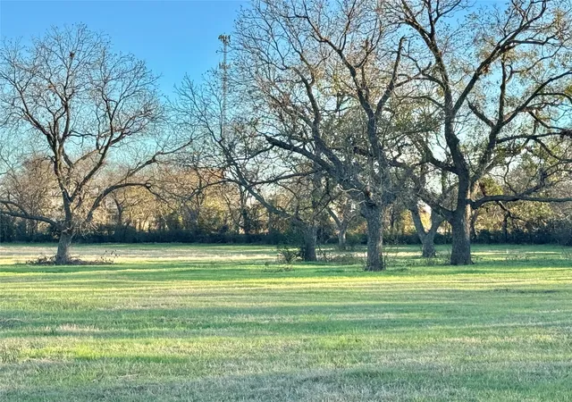 Photo 2 of Land for sale at 738 Cole St, Gainesville, TX 76240 | MLS# 21328533 | Listing updated on 2026-08-22