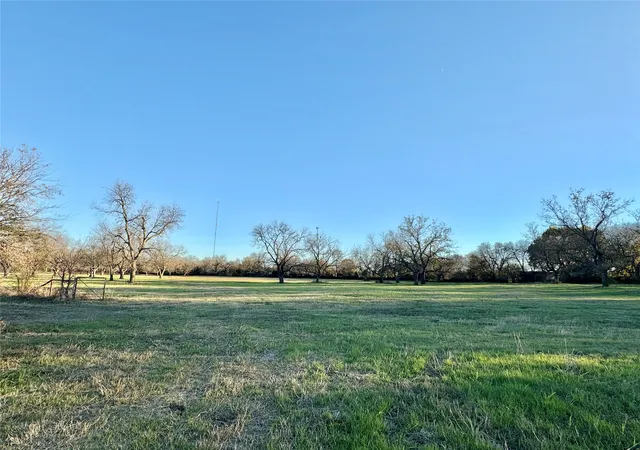 Photo 3 of Land for sale at 738 Cole St, Gainesville, TX 76240 | MLS# 21328533 | Listing updated on 2026-08-22