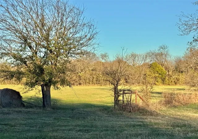 Photo 4 of Land for sale at 738 Cole St, Gainesville, TX 76240 | MLS# 21328533 | Listing updated on 2026-08-22