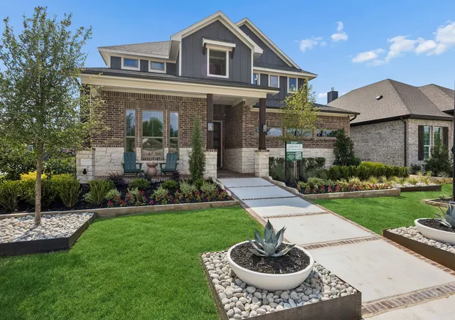 Photo 3 of Single family home for sale at 10137 Birchpoint Dr, Fort Worth, TX 76108 | MLS# 21328315 | Listing updated on 2026-08-25