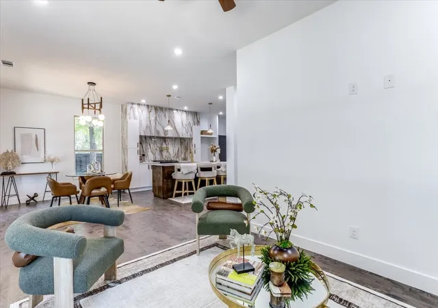 Photo 3 of Sale Pending at 2401 Ingersoll St, Dallas, TX 75212 | MLS# 21324454 | Listing updated on 2026-08-28