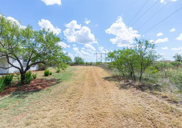 Photo 33 of Single family home for sale at 335 S Monroe Ave, Aspermont, TX 79502 | MLS# 21328571 | Listing updated on 2026-09-16