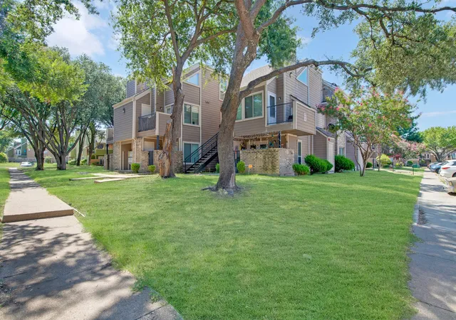 Listing Photo 1 - Condo for sale in building located at 9829 Walnut St, Dallas, TX 75243 - Unit #306
