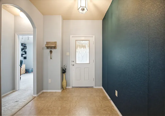 Photo 3 of Single family home for sale at 402 Fountain View Ln, Josephine, TX 75173 | MLS# 21328613 | Listing updated on 2026-09-20