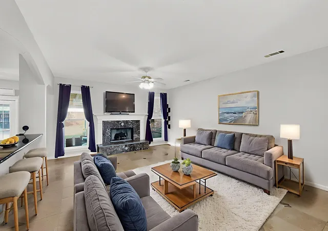 Photo 3 of Single family home for sale at 2221 Everglade Ct, Carrollton, TX 75006 | MLS# 21328763 | Listing updated on 2026-08-22