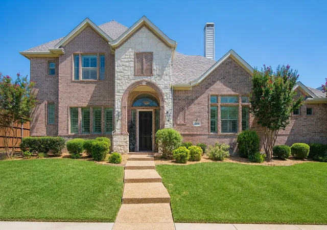 Photo 2 of Single family home for sale at 2209 Stanmore Ln, Plano, TX 75025 | MLS# 21325778 | Listing updated on 2026-08-17