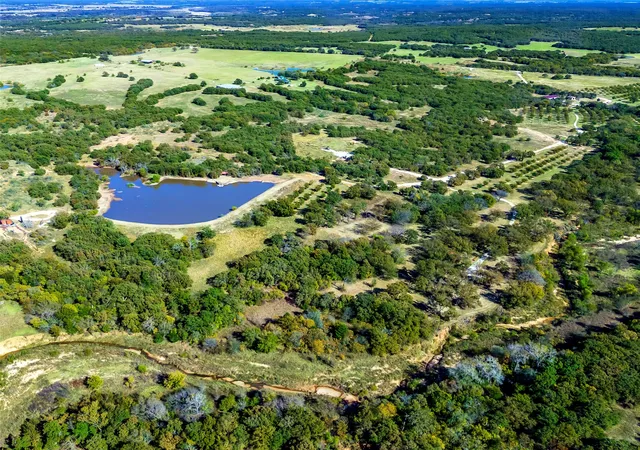 Photo 1 of Land for sale at 6108 Cottonwood Creek Rd, Saint Jo, TX 76265 | MLS# 21328765 | Listing updated on 2026-08-12