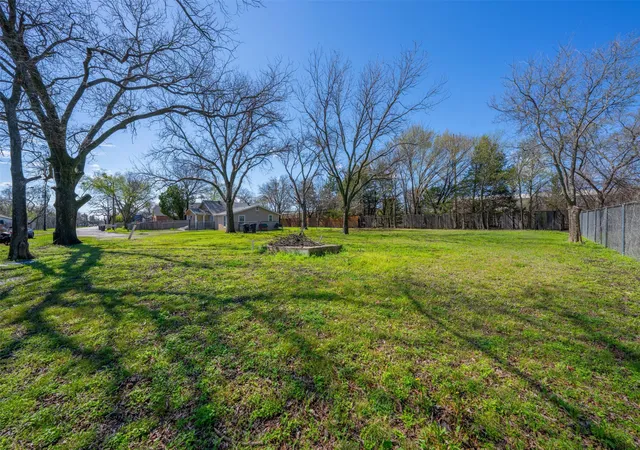 Photo 4 of Land for sale at 1609 N Brazos Ave, Cleburne, TX 76031 | MLS# 21328825 | Listing updated on 2026-07-12