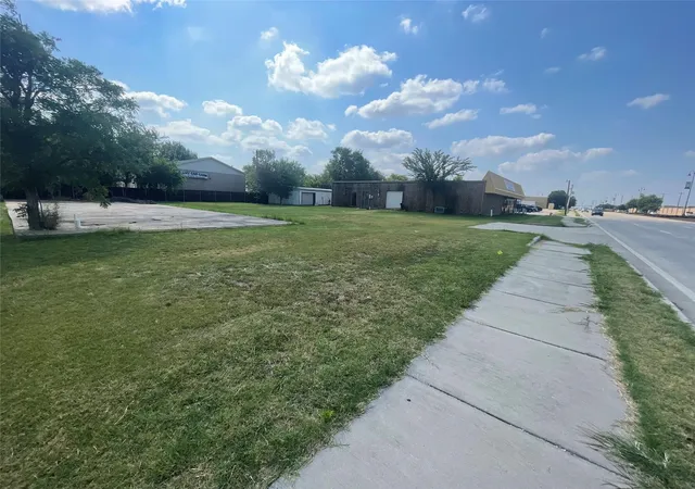 Photo 5 of Land for sale at 7320 Main St, The Colony, TX 75056 | MLS# 21328875 | Listing updated on 2026-08-22