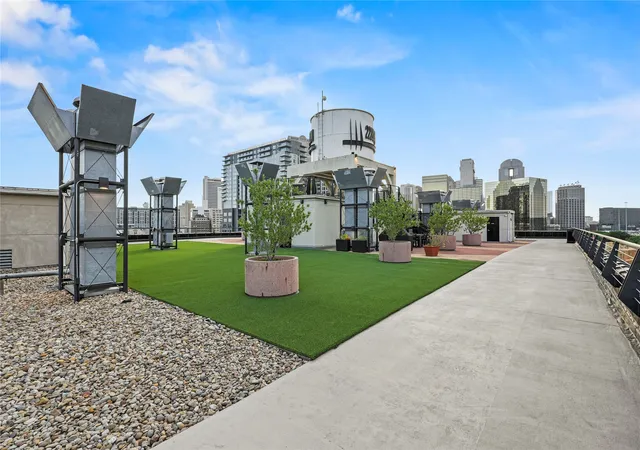 Photo 1 of Sale Pending at 2220 Canton St #507, Dallas, TX 75201 | MLS# 21328920 | Listing updated on 2026-08-26