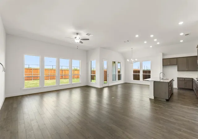Photo 3 of Single family home for sale at 3008 Wallis Dr, Melissa, TX 75454 | MLS# 21328965 | Listing updated on 2026-07-19
