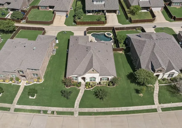Photo 1 of Sale Pending at 1044 Enchanted Rock Dr, Allen, TX 75013 | MLS# 21328785 | Listing updated on 2026-08-03