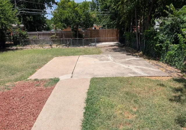 Photo 3 of Sale Pending at 10923 Myrtice Dr, Dallas, TX 75228 | MLS# 21329012 | Listing updated on 2026-07-20