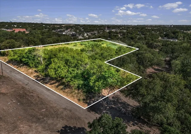 Photo 1 of Land for sale at 2920 Columbus Ave, Fort Worth, TX 76106 | MLS# 21329101 | Listing updated on 2026-07-18