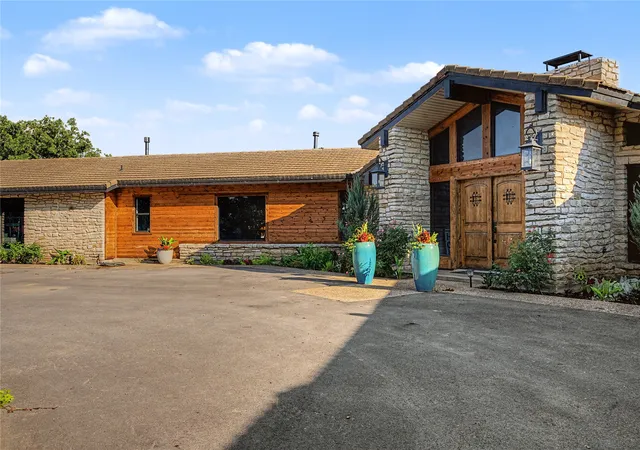 Photo 3 of Single family home for sale at 80342 Interstate 20, Gordon, TX 76453 | MLS# 21329114 | Listing updated on 2026-07-13
