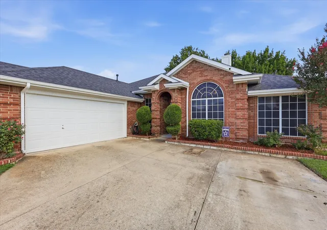 3rd image of 3520 Cedar Creek Ln, Sachse, TX 75048 | MLS# 21327901