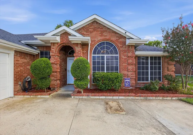 4th image of 3520 Cedar Creek Ln, Sachse, TX 75048 | MLS# 21327901