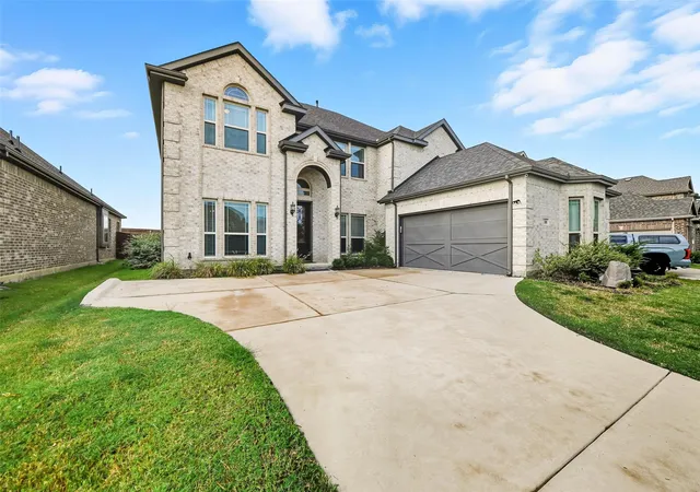 Photo 1 of Single family home for sale at 1308 Thunder Dove Dr, Mansfield, TX 76063 | MLS# 21325026 | Listing updated on 2026-10-06