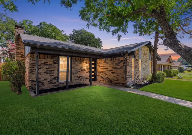 Photo 3 of Sale Pending at 2113 Vail Dr, Garland, TX 75044 | MLS# 21325829 | Listing updated on 2026-07-25