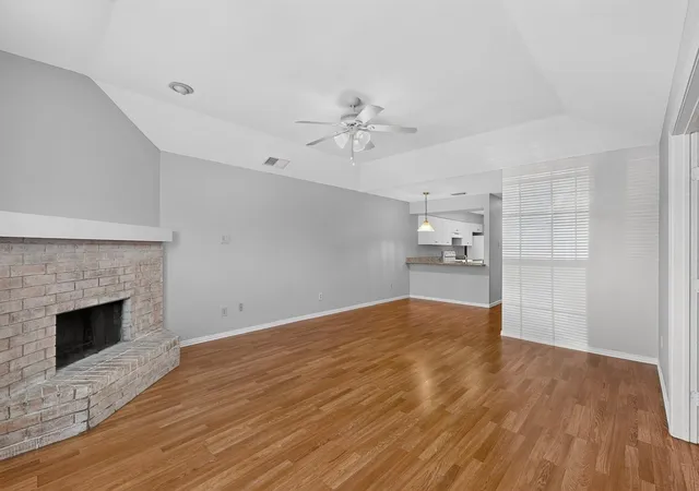 Photo 4 of Single family home for sale at 9693 Windy Ridge Rd, Frisco, TX 75033 | MLS# 21328946 | Listing updated on 2026-07-13