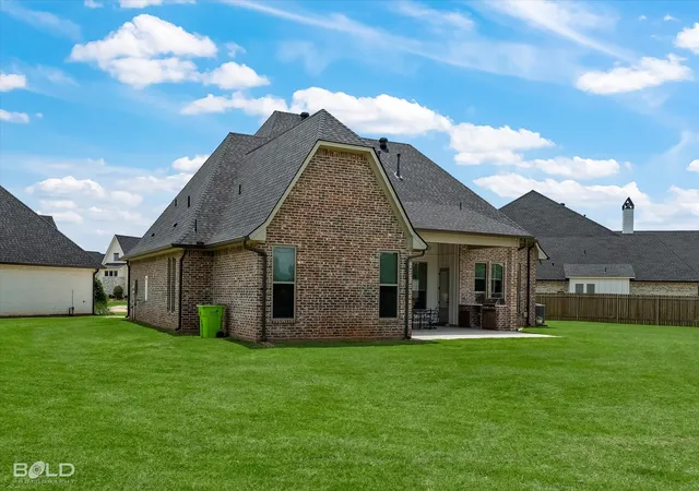 25th image of 176 N Canal Dr, Bossier City, LA 71111 | MLS# 21329272