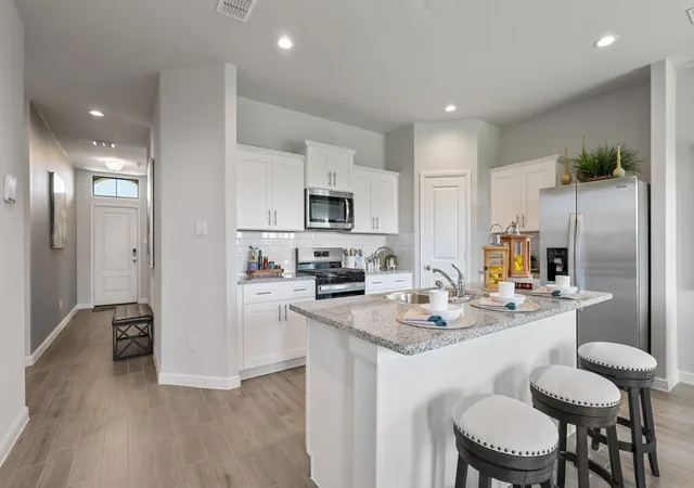 Photo 2 of Single family home for sale at 401 Sunday Silence Wy, Granbury, TX 76049 | MLS# 21327852 | Listing updated on 2026-07-21