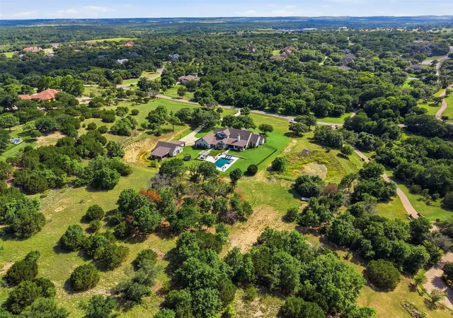 Photo 3 of Mansion for sale at 600 W Hill Dr, Aledo, TX 76008 | MLS# 21329294 | Listing updated on 2026-10-07