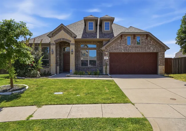 Photo 1 of Single family home for sale at 1537 Firenza Ct, Rockwall, TX 75032 | MLS# 21312250 | Listing updated on 2026-08-25