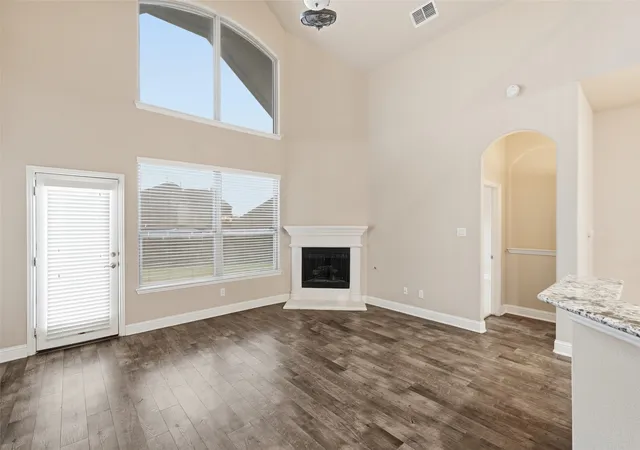 Photo 2 of Single family home for sale at 1537 Firenza Ct, Rockwall, TX 75032 | MLS# 21312250 | Listing updated on 2026-08-25