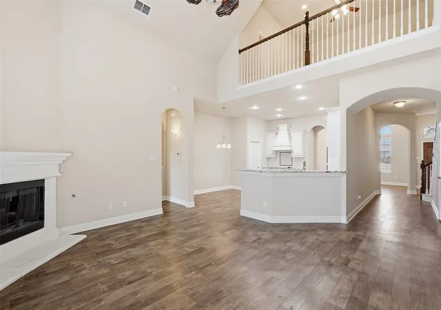 Photo 3 of Single family home for sale at 1537 Firenza Ct, Rockwall, TX 75032 | MLS# 21312250 | Listing updated on 2026-08-25