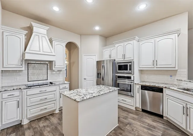 Photo 3 of Single family home for sale at 1537 Firenza Ct, Rockwall, TX 75032 | MLS# 21312250 | Listing updated on 2026-08-25