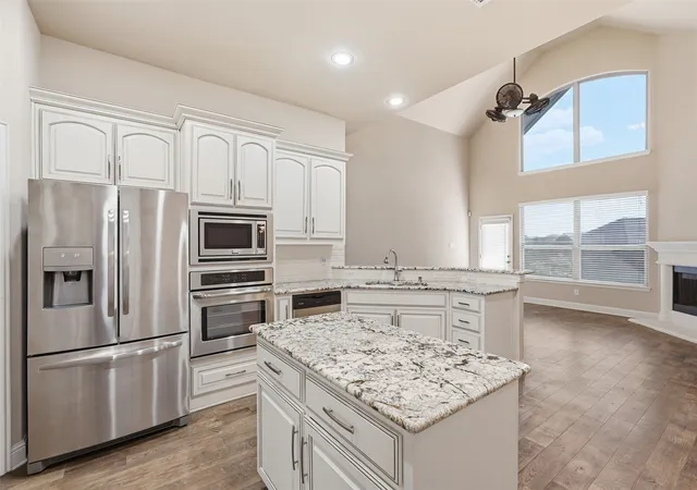 Photo 4 of Single family home for sale at 1537 Firenza Ct, Rockwall, TX 75032 | MLS# 21312250 | Listing updated on 2026-08-25