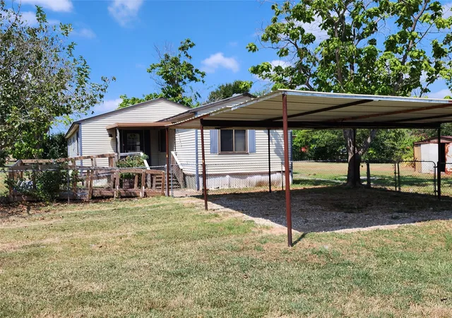 Photo 3 of Manufactured home for sale at 4706 Iowa St, Waco, TX 76705 | MLS# 21328933 | Listing updated on 2026-07-13