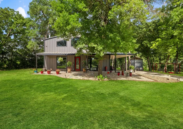 Photo 1 of Land for sale at 27809 W Us Hwy 82, Sherman, TX 75092 | MLS# 21322229 | Listing updated on 2026-07-13