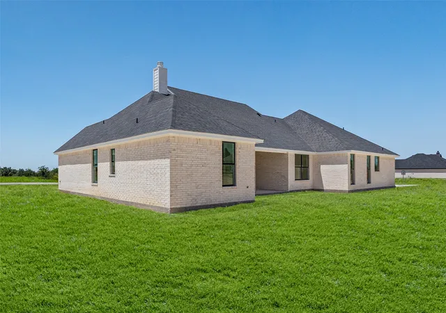 Photo 3 of Single family home for sale at 1040 Dove Hill Branch Rd, Weatherford, TX 76088 | MLS# 21329020 | Listing updated on 2026-08-10