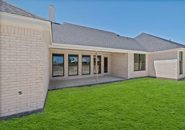 Photo 3 of Single family home for sale at 1040 Dove Hill Branch Rd, Weatherford, TX 76088 | MLS# 21329020 | Listing updated on 2026-08-10