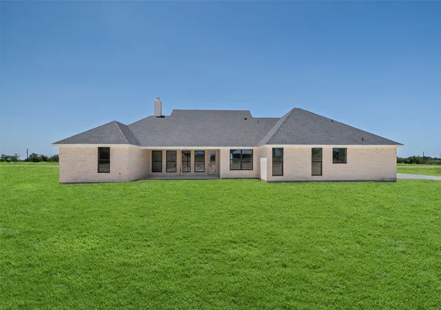 Photo 4 of Single family home for sale at 1040 Dove Hill Branch Rd, Weatherford, TX 76088 | MLS# 21329020 | Listing updated on 2026-08-10